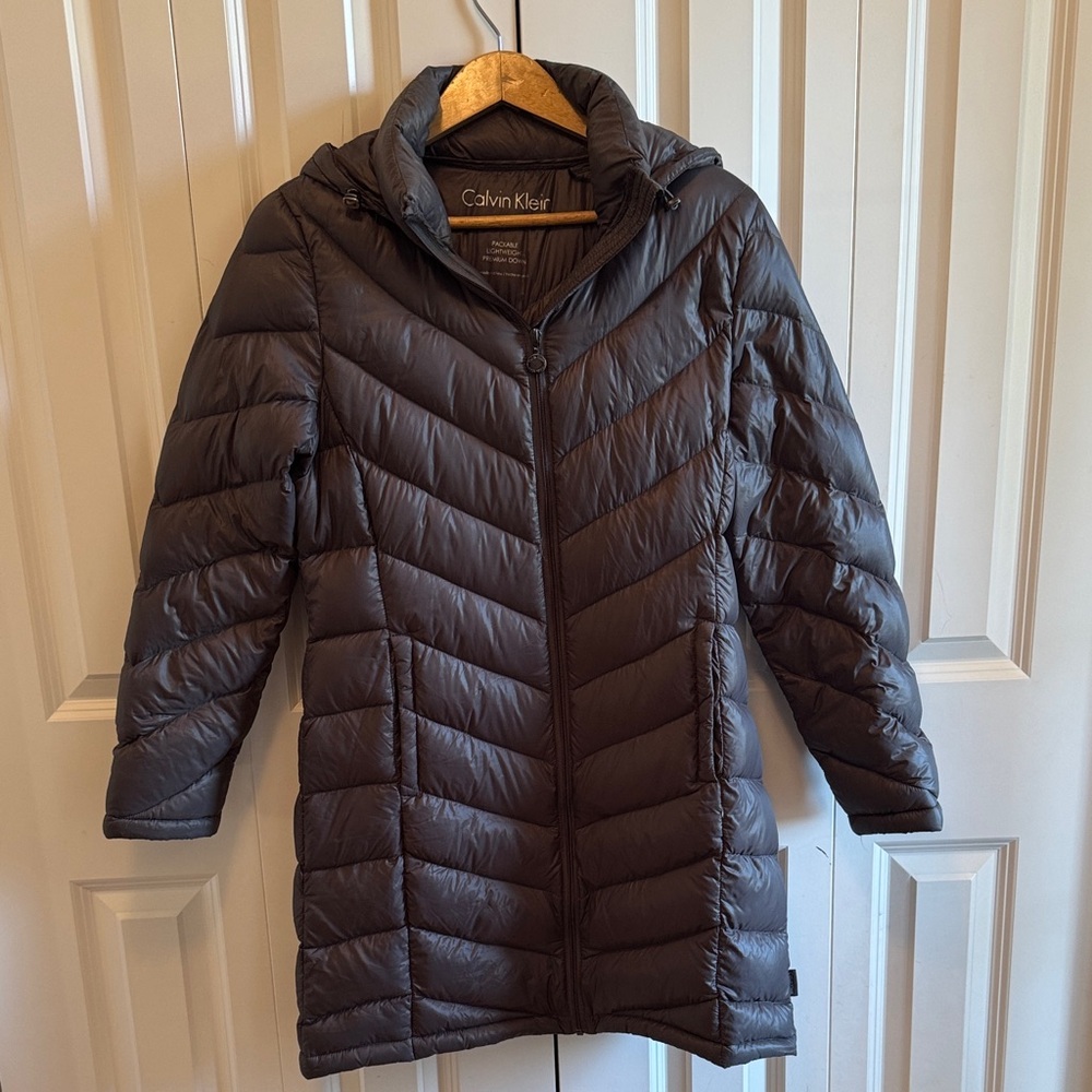 Calvin Klein Premium Down Jacket With Removable Hood Medium